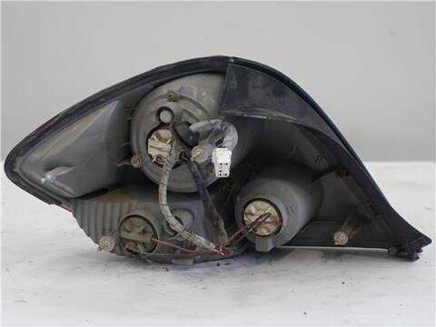 Foto 2ª: Piloto Trasero Derecho Hyundai Coupe 2.7 V6 COUPE 167CV 123KW [G6BA-G] (2003)