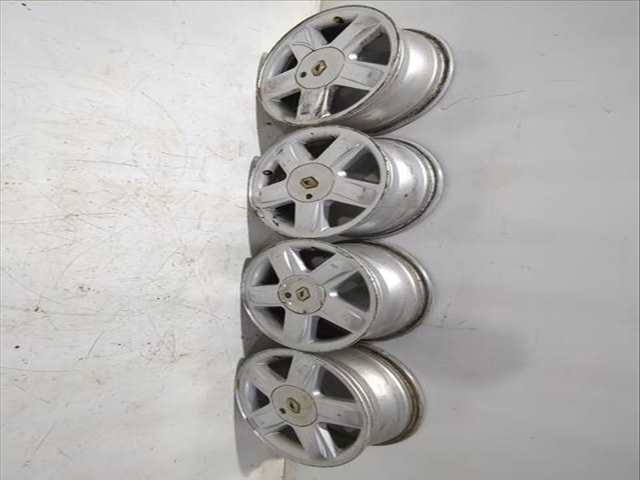 Juego LLantas Renault Clio 1.2 16V BB05 BB0W BB11 BB27 BB2T BB2U BB2V CB05 ... 75CV 55KW