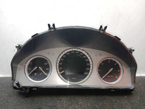 Cuadro de Instrumentos Mercedes Clase C 160 C 220 CDI 204.008) 170CV 125KW