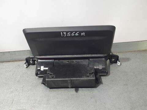 Foto 2ª: Sistema GPS Peugeot 5008 GT LINE 131CV 96KW [HN05] (2020)