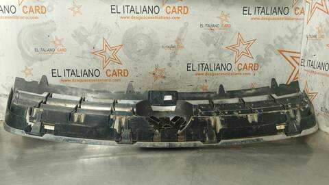 Foto 3ª: Rejilla Delantera Volkswagen Touareg TDI V10 313CV 230KW [BWF] (2005)