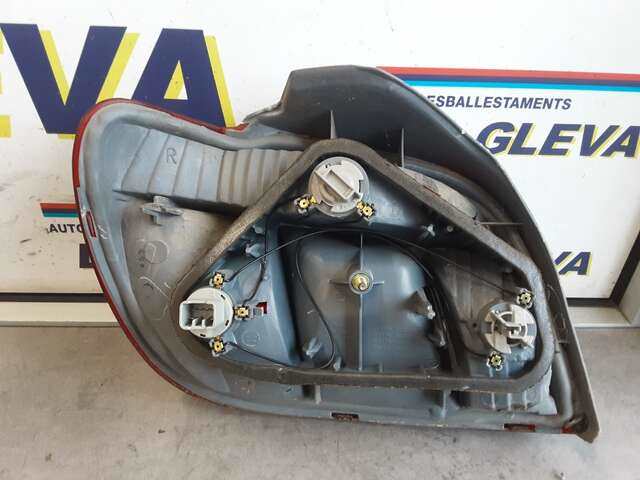 Foto 2ª: Piloto Trasero Derecho Toyota Yaris 1.3 16V (1999)