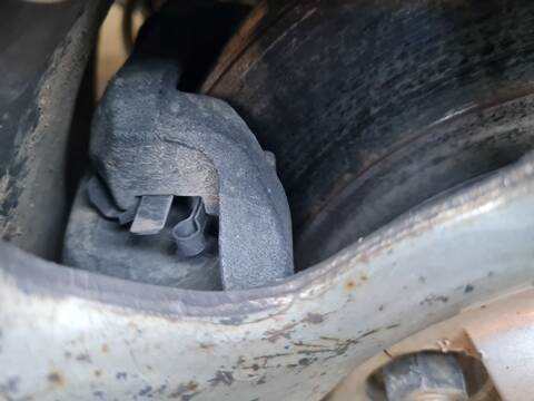 Pinza Freno Delantera Derecho Nissan Navara GASOLINA