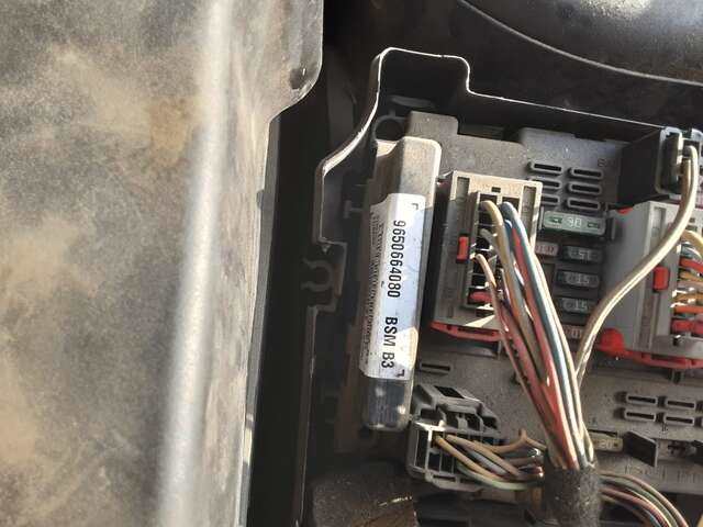 Caja Reles Fusibles Peugeot 206 1.6 16V 110CV