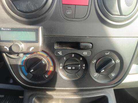 Mando Climatizador Peugeot Bipper ACTIVE 75CV 55KW