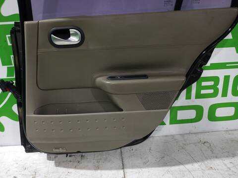 Foto 3ª: Puerta Trasera Derecha Renault Megane 1.9 DCI DIESEL 120CV 88KW FAMILIAR II FAMILIAR [F9Q800] (2004)