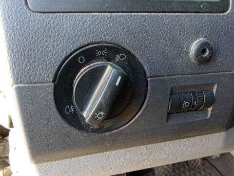 Mando Luces Volkswagen Multivan 2.0 TDI 140CV 103KW