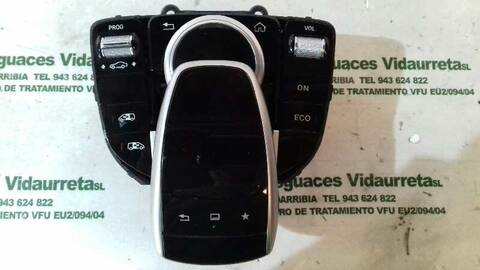 Foto 2ª: Mando Multifuncion Mercedes Clase V 200 136CV 100KW (2014)