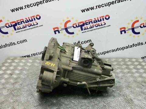 Foto 3ª: Caja Cambios Volkswagen Golf VERSION INDEFINIDA (1991)