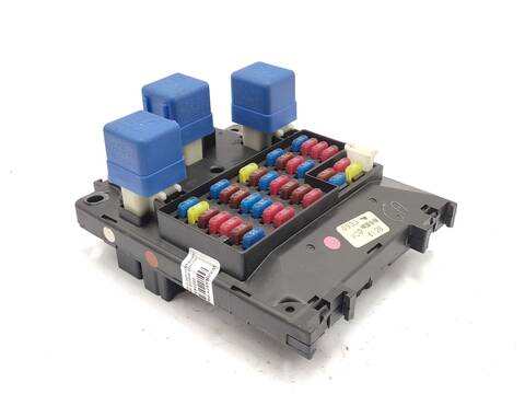Caja Reles Fusibles Nissan Patrol 3.0 DTI 160CV 118KW