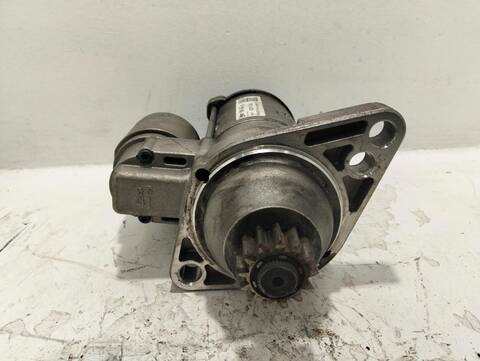 Foto 2ª: Motor de Arranque Volkswagen Golf ADVANCE BLUEMOTION TECH. 105CV (2013)