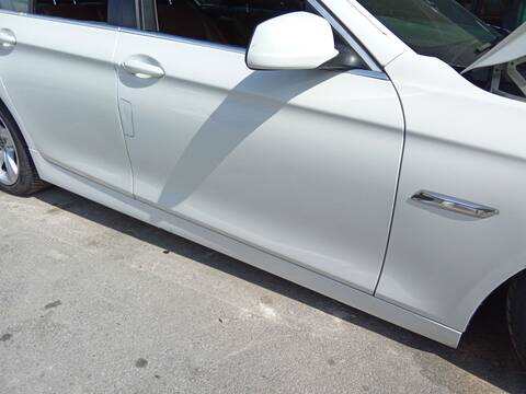Foto 3ª: Puerta Delantera Derecha Bmw Serie 5 520 2.0 D F10) [N47 D20 C] (2025)