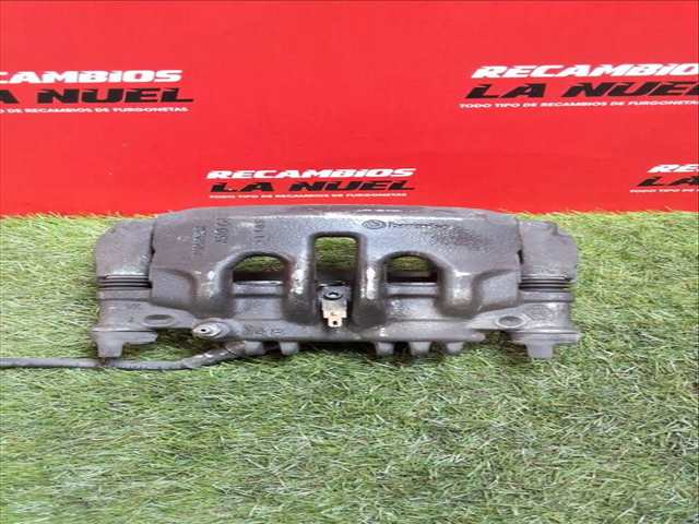 Foto 1ª: Pinza Freno Delantera Izquierdo Renault Master 2.3 DCI 125 FWD FV0C FV0D FV0G FV0H FV0J FV0K) 125CV 92KW FURGONETA [M9T 670,M9T 672,M9T 676,M9T 678,M9T 680,M9T 870,M9] (2013)