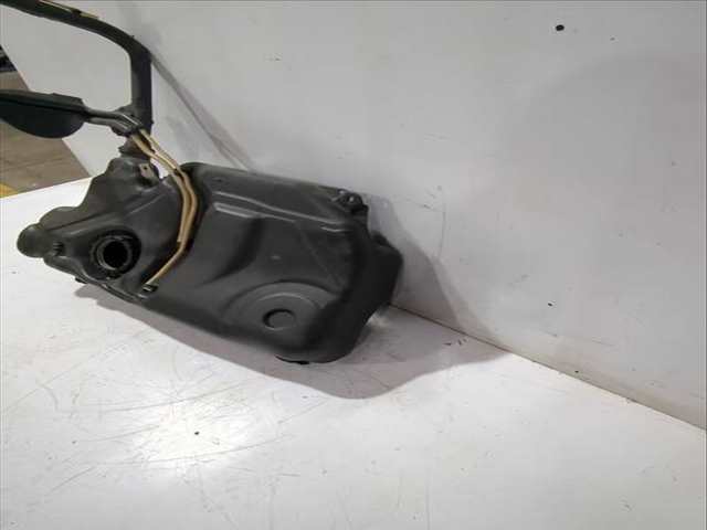 Foto 3ª: Deposito de Combustible Volkswagen Polo 1.9 SDI 64CV 47KW [ASY] (2005)
