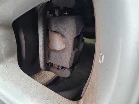 Pinza Freno Trasera Izquierdo Nissan Qashqai ACENTA 150CV 110KW