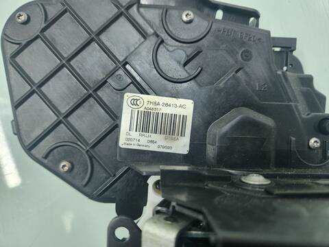 Foto 3ª: Cerradura Puerta Trasera Izquierda Land Rover Freelander TD4 E 152CV 112KW [224DT] (2010)