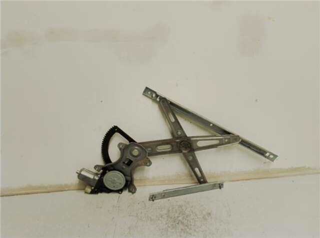 Foto 2ª: Elevalunas Eléctrico Delantero Derecho Hyundai i20 1.4 [G4FA]
