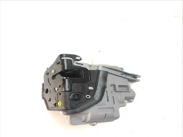 Foto 2ª: Cerradura Puerta Trasera Derecha Seat Altea 1.9 TDI (2004)