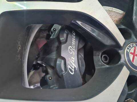 Pinza Freno Delantera Derecho Alfa Romeo Stelvio EXECUTIVE 4WD 209CV 154KW
