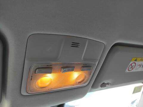 Luz Interior Toyota Rav4 2ADFTV