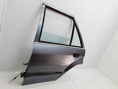 Foto 2ª: Puerta Trasera Izquierda Ford Orion 69CV 51KW [LU] (1990)