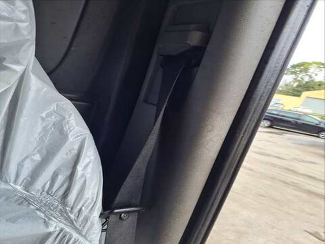 Cinturón Delantero Derecho Mercedes Sprinter 310/313/316 CDI 906.631/633/635/637) 95CV 70KW CAJA CERRADA