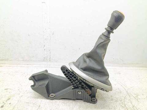 Palanca de Cambio Nissan Qashqai ACENTA 141CV 104KW