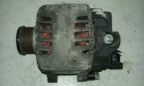 Foto 2ª: Alternador Ford Fiesta TREND 68CV 50KW (2009)