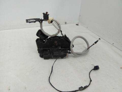 Cerradura Puerta Delantera Derecha Volkswagen Golf 2.0 TDI 116CV 85KW
