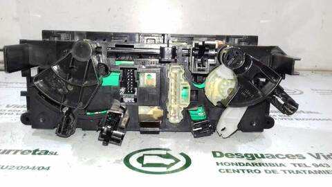 Foto 2ª: Mando Calefacción A. A. Peugeot 207 CONFORT 95CV 70KW [8FS] (2008)