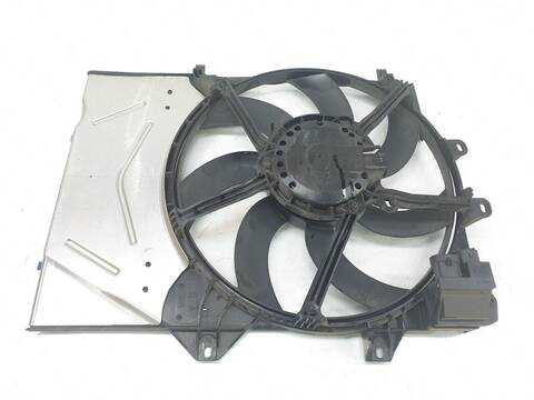 Foto 2ª: Electroventilador Citroen C4 1.2 E-THP/PURETECH 110CV 81KW CACTUS [HN05] (2014)