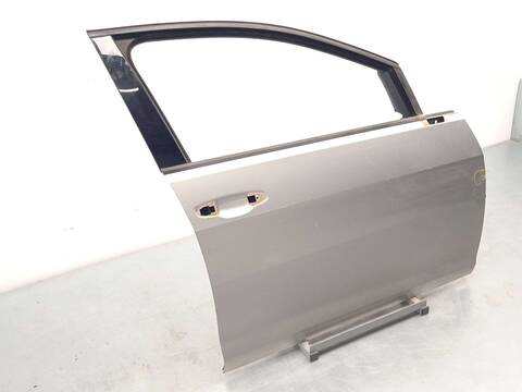 Foto 2ª: Puerta Delantera Derecha Volkswagen Golf 1.0 TSI 115CV 85KW [DKRF] (2020)