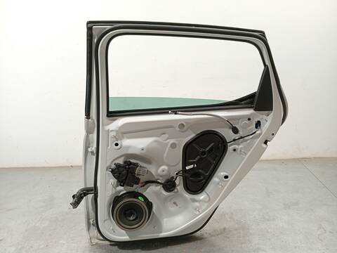 Foto 4ª: Puerta Trasera Derecha Seat Leon 1.5 TSI 150CV 110KW [DXDB] (2023)