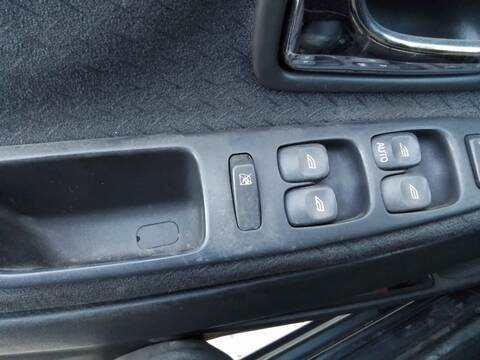 Foto 2ª: Botonera Elevalunas Volvo S40 1.6 CAT BERLINA 109CV 80KW [B4164S2] (2003)