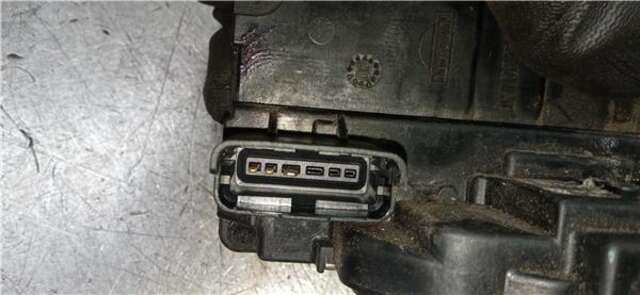 Foto 2ª: Cerradura Puerta Trasera Derecha Nissan Navara 2.5 DCI [YD25DDTi]