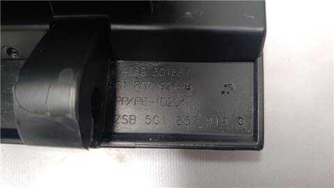 Foto 2ª: Guantera Volkswagen Golf 2.0 GTI PERFORMANCE BMT/START-STOPP [2 0 LTR. - 180 KW TSI] BERLINA 245CV