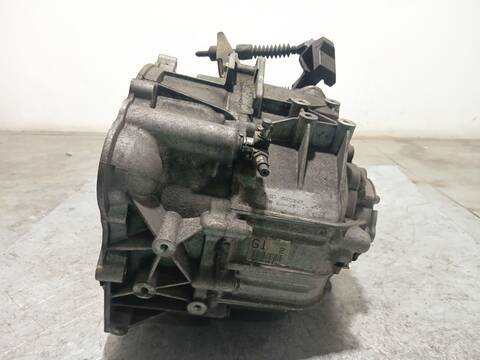 Foto 3ª: Caja Cambios Opel Antara 2.0 CDTI 4X4 150CV 110KW