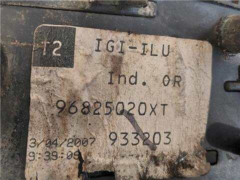 Foto 4ª: Retrovisor Izquierdo Citroen C4 1.6 HDI PICASSO 109CV 80KW [9HZ-DV6TED4] (2007)