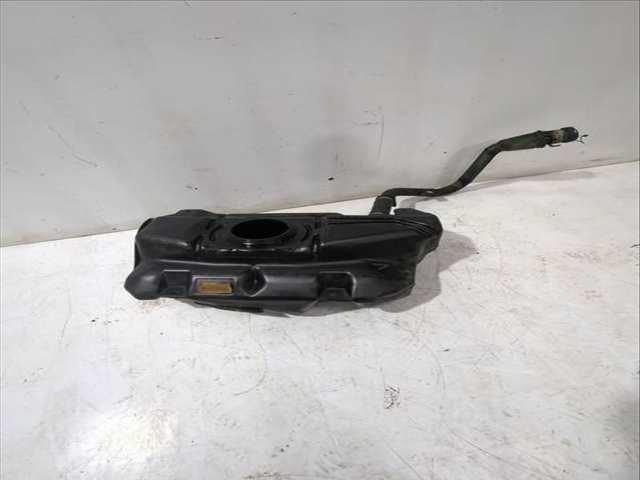 Foto 1ª: Deposito de Combustible Peugeot 107 1.4 HDI 54CV 40KW [8HT (DV4TD)] (2007)