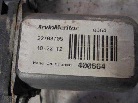 Foto 3ª: Elevalunas Eléctrico Delantero Derecho Renault Kangoo 1.5 DCI DIESEL 82CV 60KW [K9K B7] (2005)