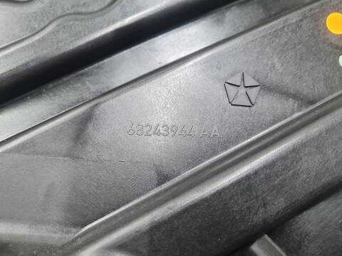 Foto 4ª: Elevalunas Manual Trasero Derecho Jeep Compass LIMITED 4X2 120CV 88KW [55260384] (2018)