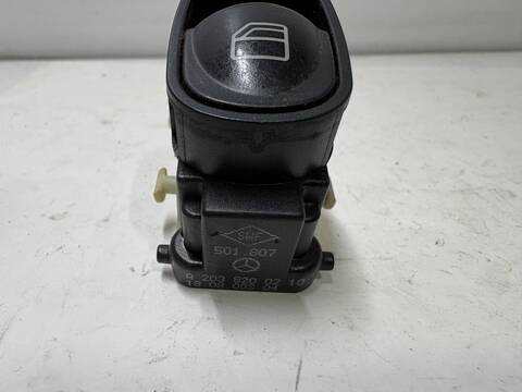 Foto 2ª: Botonera Elevalunas Mercedes Clase C 160 611962 BERLINA (2000)