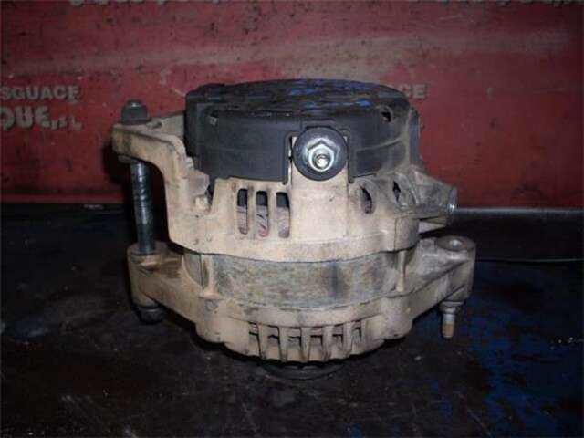 Foto 3ª: Alternador Chevrolet Captiva 2.4 LS [2.4 LTR. - 100 KW CAT] [Z 24 SED]
