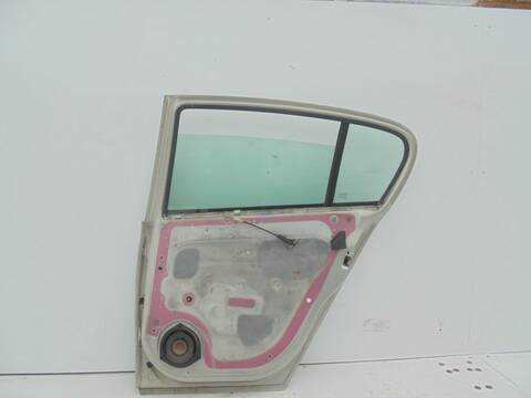 Foto 2ª: Puerta Trasera Derecha Opel Astra 1.6 16V 105CV 77KW [Z16XEP] (2006)