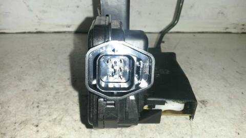 Foto 3ª: Cerradura Puerta Delantera Izquierda Hyundai Trajet 2.0 CRDI CAT 113CV 83KW [D4EA] (2004)