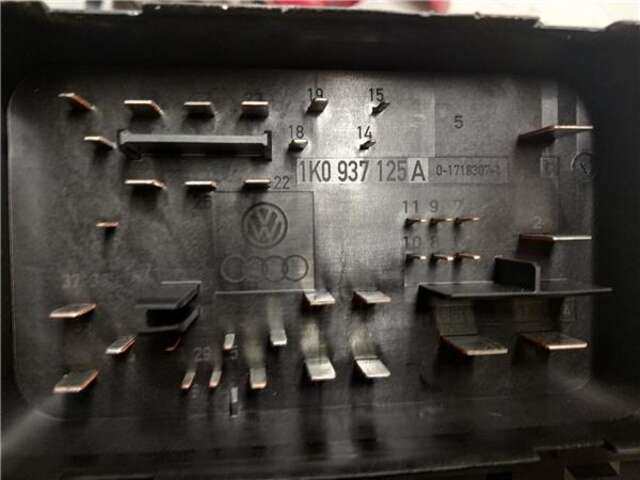 Foto 3ª: Caja Reles Fusibles Seat Toledo 1.9 TDI (105 CV) [BXE]