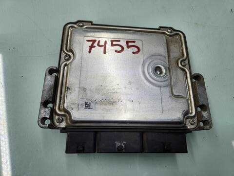 Foto 2ª: Centralita Motor ECU Renault Trafic 1.6 DCI 120 FGMB) 120CV 88KW FURGONETA [R9M413] (2017)
