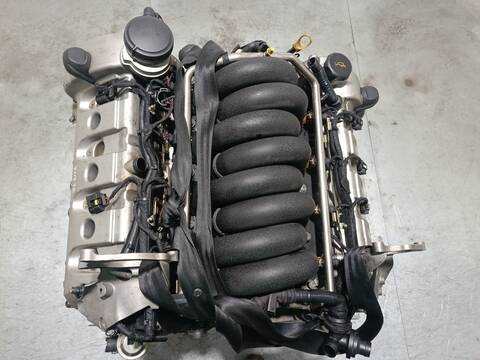 Foto 3ª: Despiece Motor Porsche Cayenne TURBO 4.5 450CV 331KW [M 48.50] (2004)