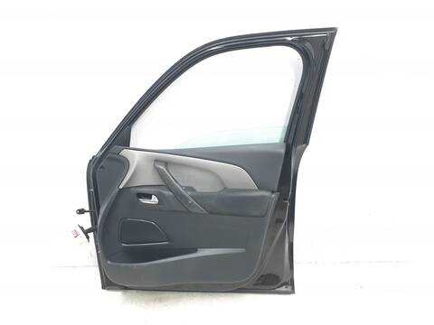 Foto 3ª: Puerta Delantera Derecha Citroen C4 ATTRACTION [9H05] (2013)