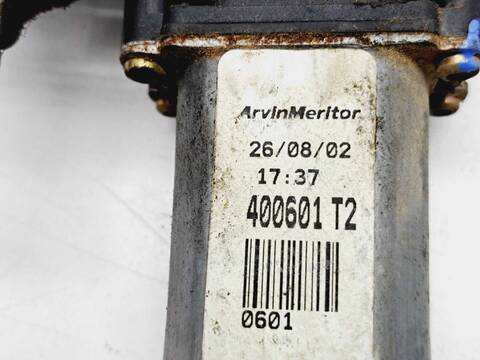 Foto 4ª: Elevalunas Eléctrico Delantero Izquierdo Nissan Almera ACENTA 112CV 82KW [YD22] (2003)